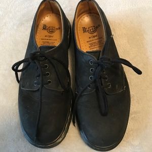 Dr. Martens Low Top Black Shoes